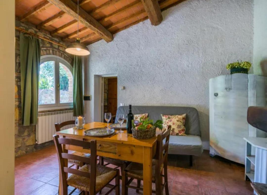 Agriturismo La Moraia Poggibonsi Buitenkant foto